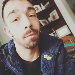 Meet your Posher, Justin